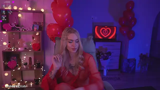 Snapshot of ManiFreyja chatting on February 20, 2025, 3:45 am ManiFreyja online show from February 20, 2025, 3:45 am