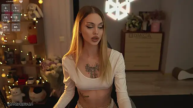 Snapshot of ManiFreyja chatting on September 20, 2025, 6:20 pm ManiFreyja online show from September 20, 2025, 6:20 pm