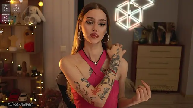 Snapshot of ManiFreyja chatting on October 27, 2025, 9:52 pm ManiFreyja online show from October 27, 2025, 9:52 pm