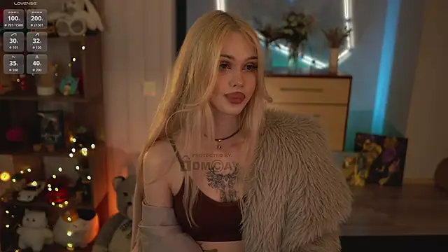 ManiFreyja online show from April 10, 2026, 7:51 pm