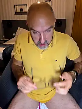 Crosss-23cm online show from October 2, 2025, 6:48 pm