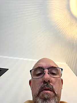 Crosss-23cm online show from October 4, 2025, 8:01 am