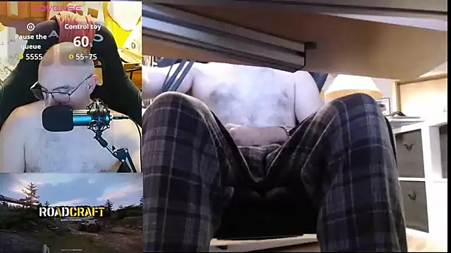 Crosss-23cm online show from December 1, 2025, 6:24 pm