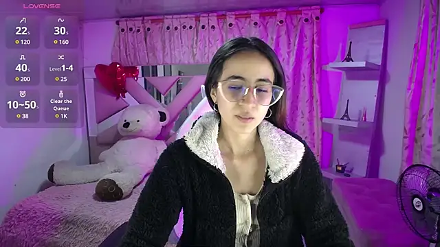 Mia Fischer online show from February 24, 2025, 4:27 am