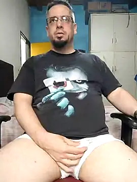 Snapshot of MrBig_2024 chatting on December 24, 2024, 6:28 pm MrBig 2024 online show from December 24, 2024, 6:28 pm