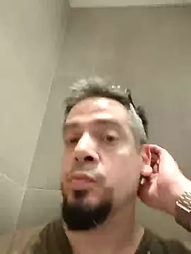 Snapshot of MrBig_2024 chatting on January 16, 2025, 5:44 pm MrBig 2024 online show from January 16, 2025, 5:44 pm