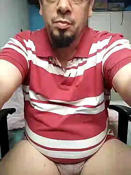Snapshot of MrBig_2024 chatting on January 17, 2025, 4:57 pm MrBig 2024 online show from January 17, 2025, 4:57 pm