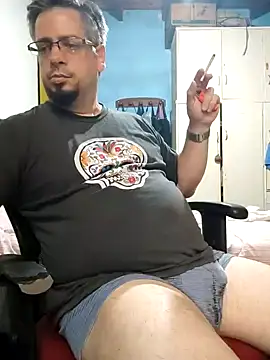 Snapshot of MrBig_2024 chatting on March 20, 2025, 9:02 pm MrBig 2024 online show from March 20, 2025, 9:02 pm