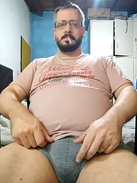 Snapshot of MrBig_2024 chatting on September 24, 2025, 8:01 pm MrBig 2024 online show from September 24, 2025, 8:01 pm