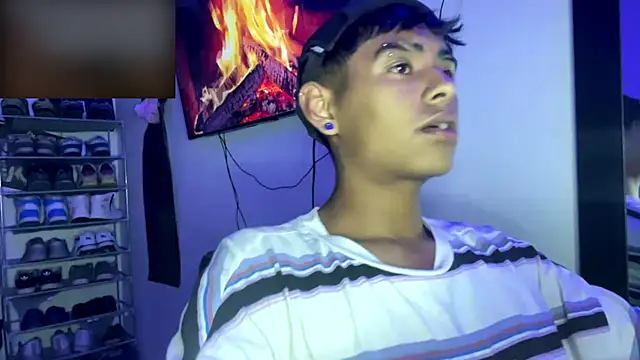  Billowy  online show from November 20, 2025, 11:48 pm