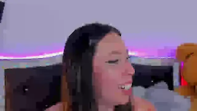 Snapshot of JanneKim chatting on December 21, 2024, 1:26 am JanneKim online show from December 21, 2024, 1:26 am