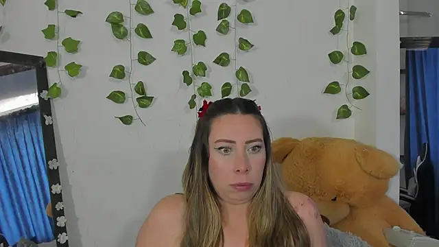 Snapshot of JanneKim chatting on October 31, 2025, 2:07 pm JanneKim online show from October 31, 2025, 2:07 pm