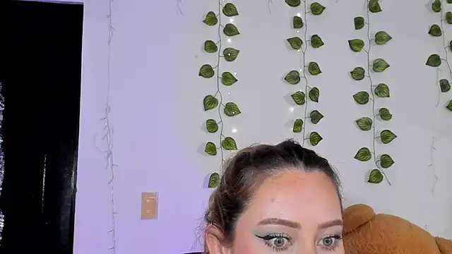 JanneKim online show from April 29, 2026, 6:47 pm