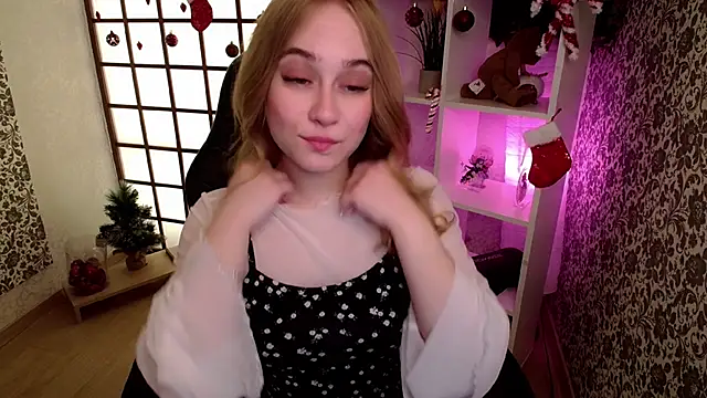 LianaBright online show from January 16, 2025, 1:58 am