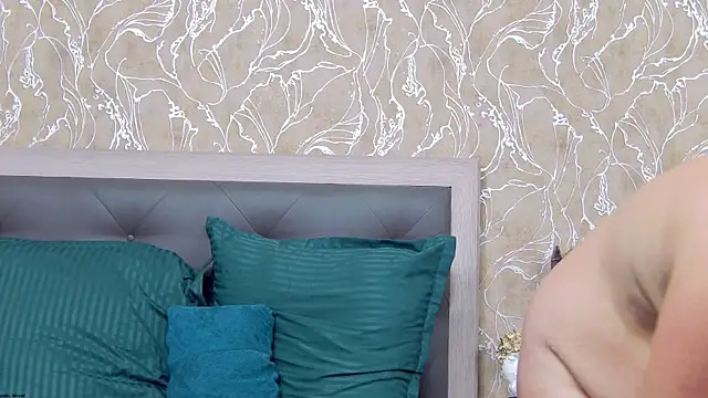 Snapshot of CassidyVelvet chatting on July 5, 2026, 2:51 am CassidyVelvet online show from July 5, 2026, 2:51 am