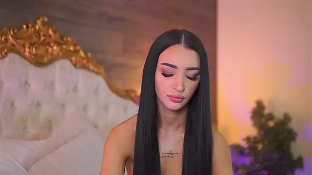 DeniseDevilles online show from March 7, 2025, 9:51 am