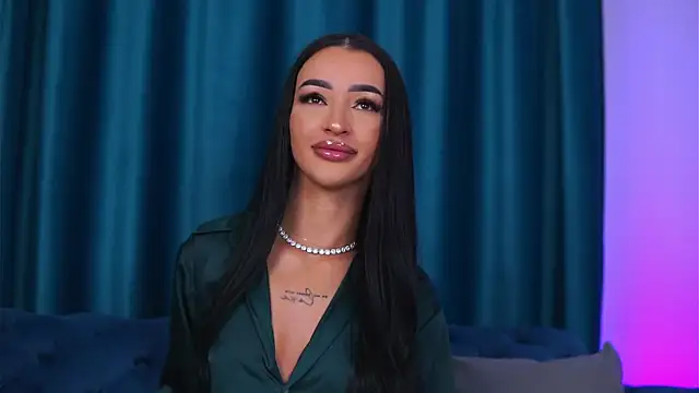 DeniseDevilles online show from April 19, 2026, 7:27 pm