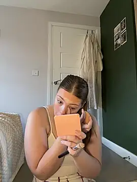 Krystal Tx online show from March 17, 2025, 11:21 am