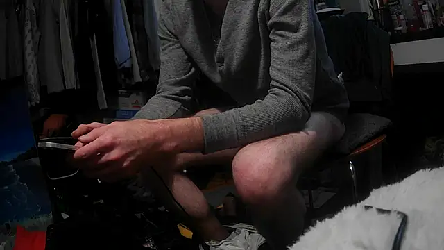 smokee parT903 online show from November 8, 2025, 6:07 pm