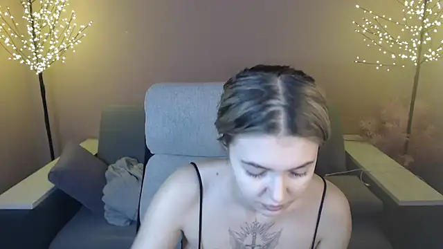 Ritaneer online show from December 4, 2024, 9:07 am