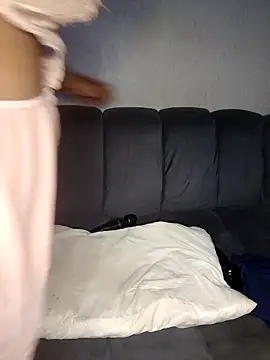 Snapshot of ROCKMAASS22 chatting on September 18, 2025, 5:59 pm ROCKMAASS22 online show from September 18, 2025, 5:59 pm