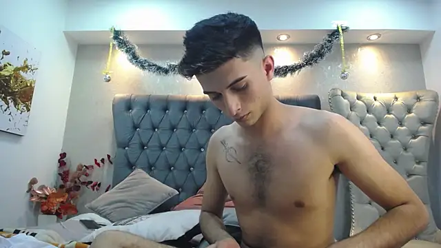 MrWilliseo online show from December 23, 2024, 9:40 pm