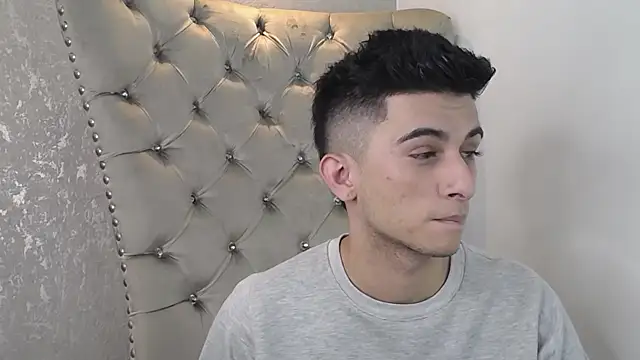 MrWilliseo online show from January 24, 2025, 6:14 pm