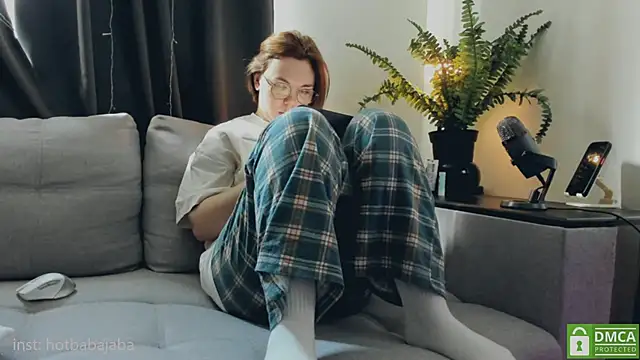 whoa-hoa-hoa-hoa-hoa online show from February 27, 2025, 11:31 am