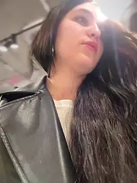 meow girl online show from February 1, 2025, 1:09 pm