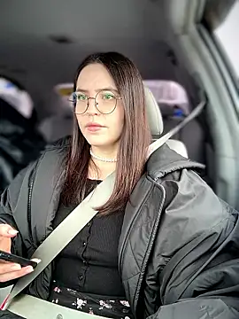 meow girl online show from January 9, 2026, 9:12 am