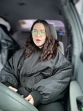 meow girl online show from January 10, 2026, 8:05 am