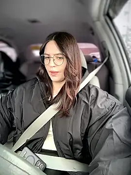 meow girl online show from January 11, 2026, 11:59 am