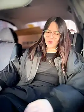 meow girl online show from February 23, 2026, 10:01 am