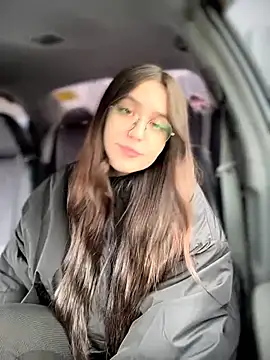 meow girl online show from March 1, 2026, 9:44 am