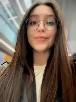 meow girl online show from April 22, 2026, 11:01 am