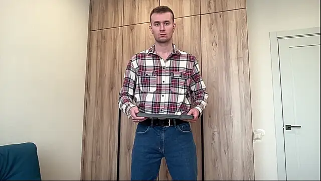 cute mark online show from March 14, 2026, 6:19 am