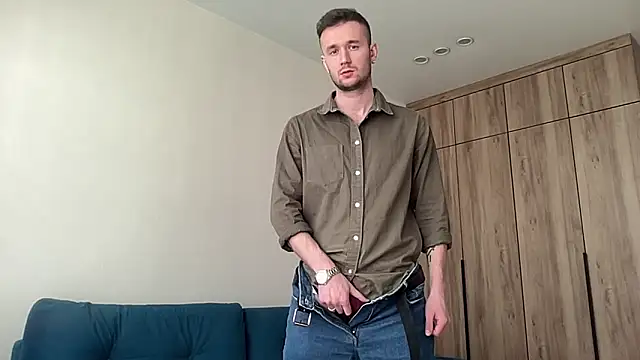Snapshot of cute_mark chatting on May 5, 2026, 6:43 am cute mark online show from May 5, 2026, 6:43 am
