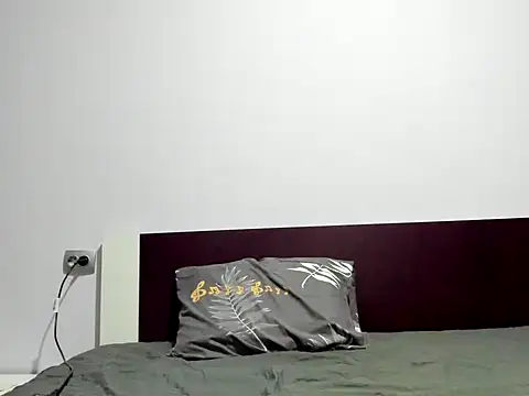 ElektraShine29 online show from January 15, 2026, 7:39 pm