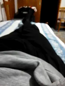 Ntinoslrs online show from March 19, 2025, 8:32 pm