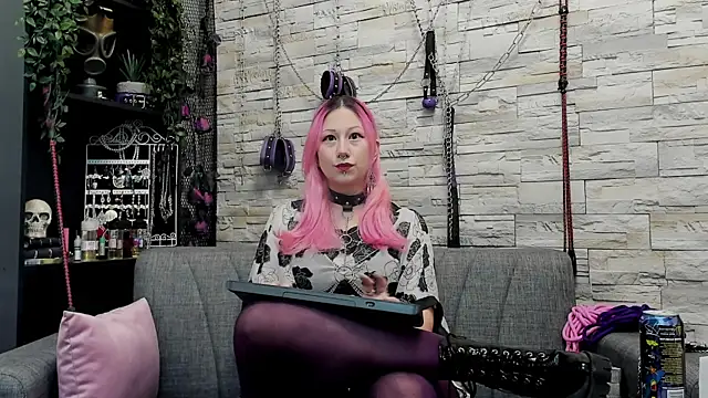 CruelMistress online show from February 7, 2025, 11:24 pm