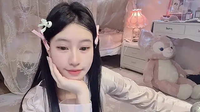 JennieKim RoseannePark online show from December 20, 2024, 1:22 pm