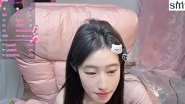 JennieKim RoseannePark online show from January 14, 2025, 4:40 pm