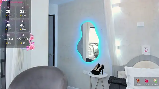 Venusflame   online show from January 31, 2025, 1:12 pm