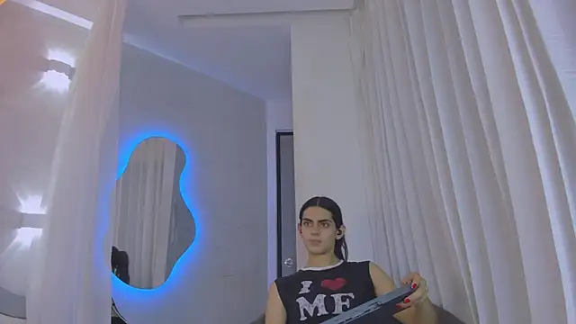 Venusflame   online show from March 5, 2025, 11:38 am