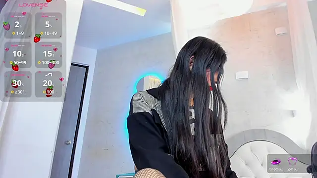 Venusflame   online show from November 16, 2025, 12:00 pm