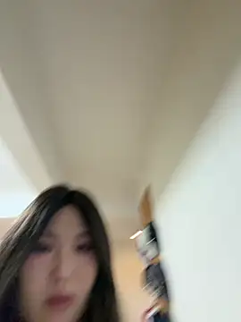 xyebobs online show from June 24, 2026, 5:34 pm