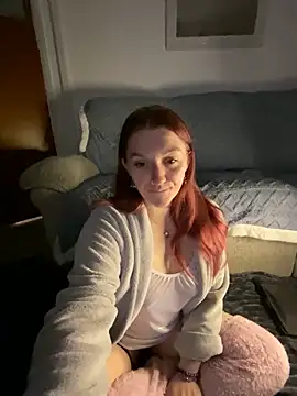 Stoner BarbieXX online show from February 5, 2025, 10:44 pm