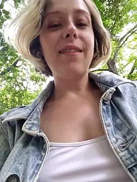 Public Katrisha online show from February 4, 2026, 2:23 pm