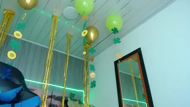 zoe connor19 online show from March 20, 2025, 3:34 am