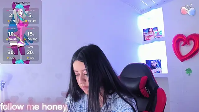 zoe connor19 online show from April 21, 2026, 2:51 am